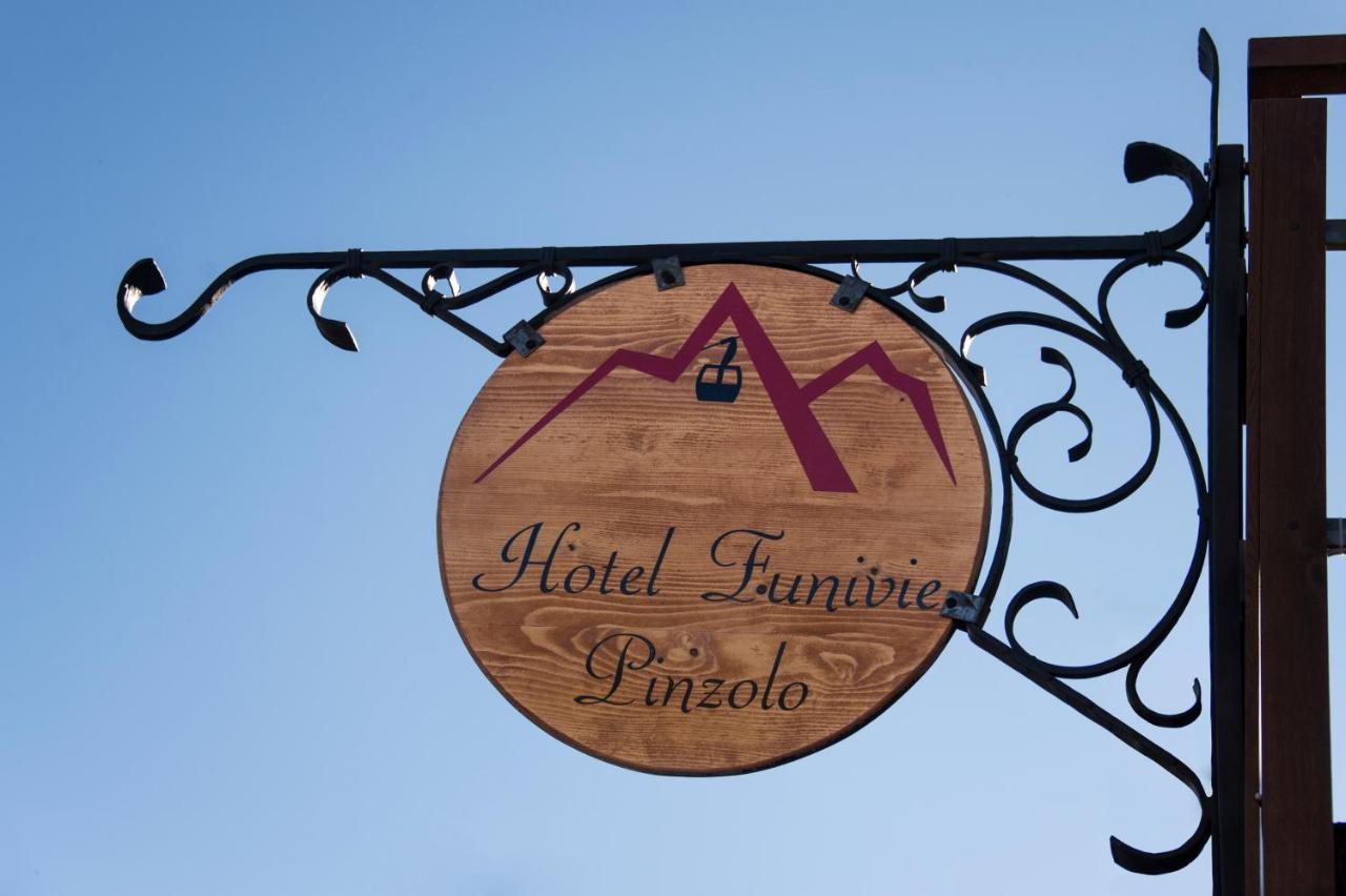 Casteluce Hotel Funivie Пинцоло Екстериор снимка